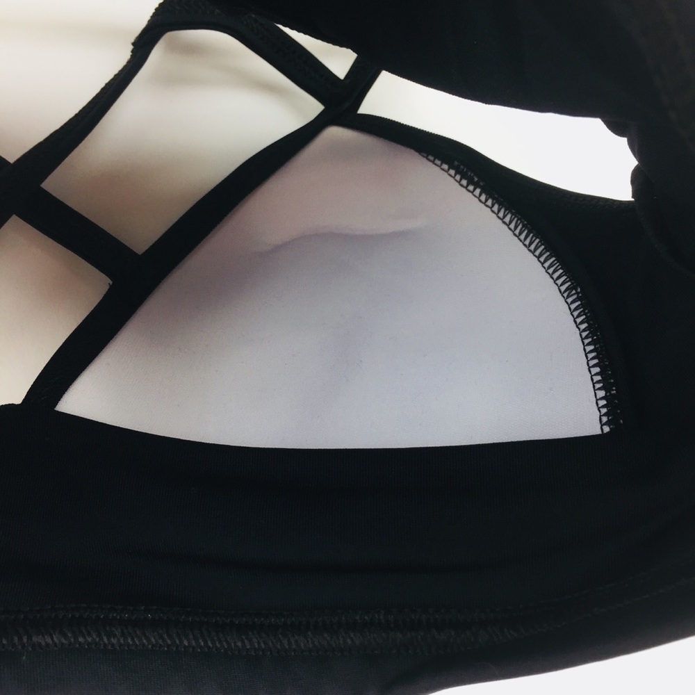 Brazilian Supplex Sports Bra Top with Padding - Picture 6 of 7
